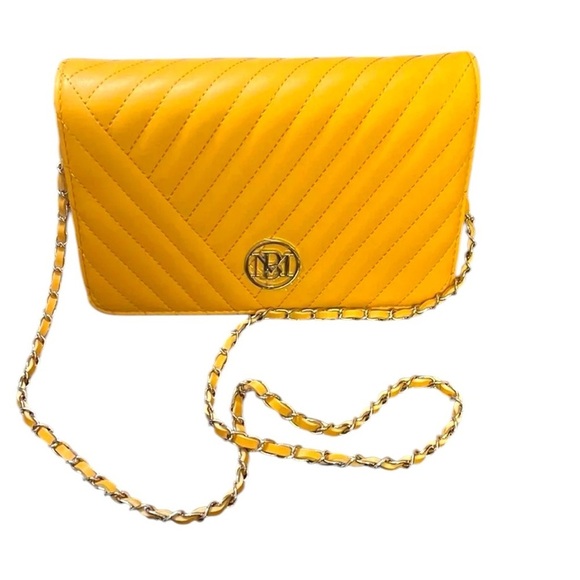 NWT Badgley Mischka sunshin yellow crossbody - Picture 2 of 10